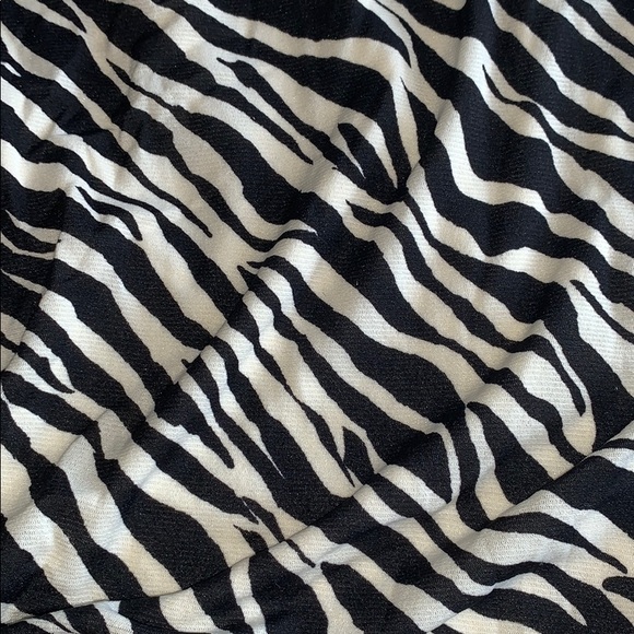 Zebra print dress top with synched  waist - Picture 2 of 4